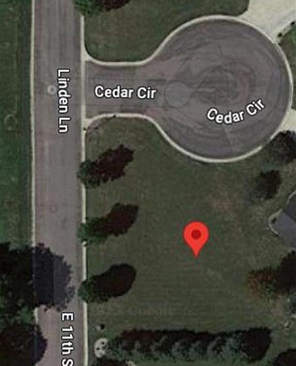 1st image of 301 Cedar Cir