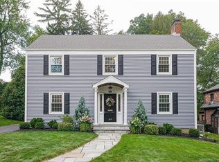 89 Bainbridge Rd, West Hartford, CT 06119