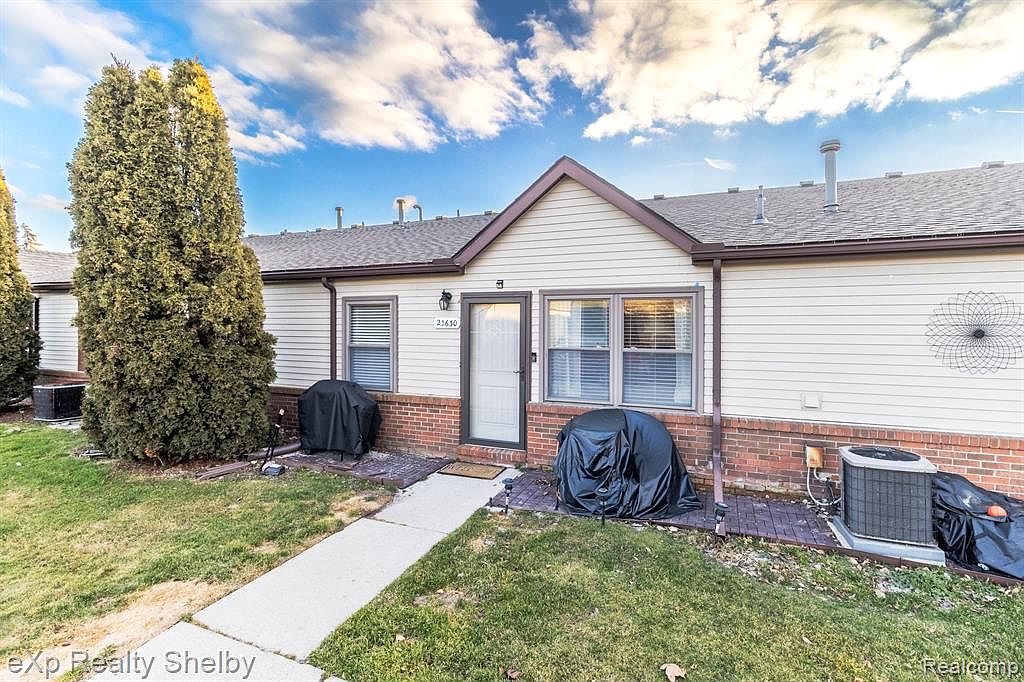 23630 Cottrell St, Clinton Township, MI 48035 Zillow