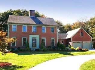 16 Brickett St, West Newbury, MA 01985