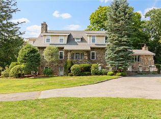 2 Gray Rock Dr, Harrison, NY 10528