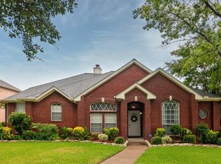 2504 Thoroughbred Ln, Mansfield, TX 76063