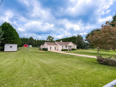 575 Laney Rd, Locust Grove, GA, 30248
