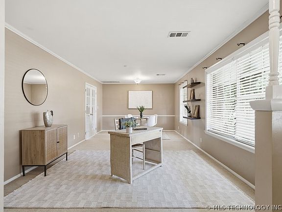 5th image of 5860 S Hudson Pl
