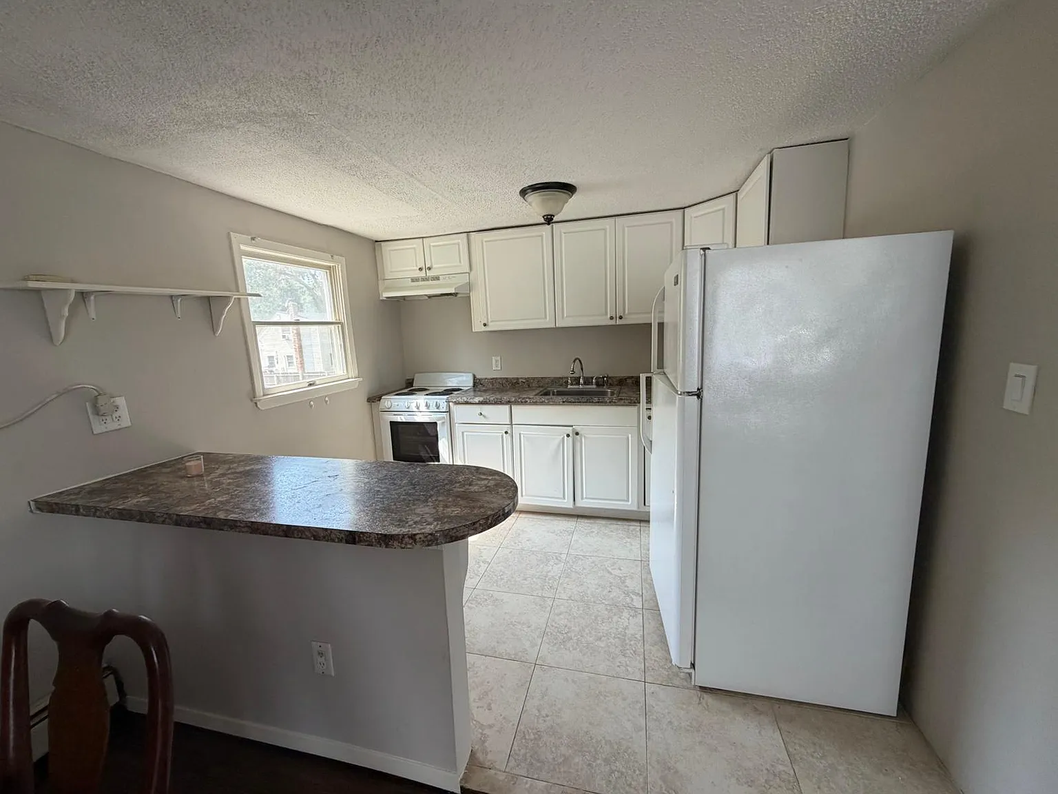 Park Ave, Centereach — Photo 1