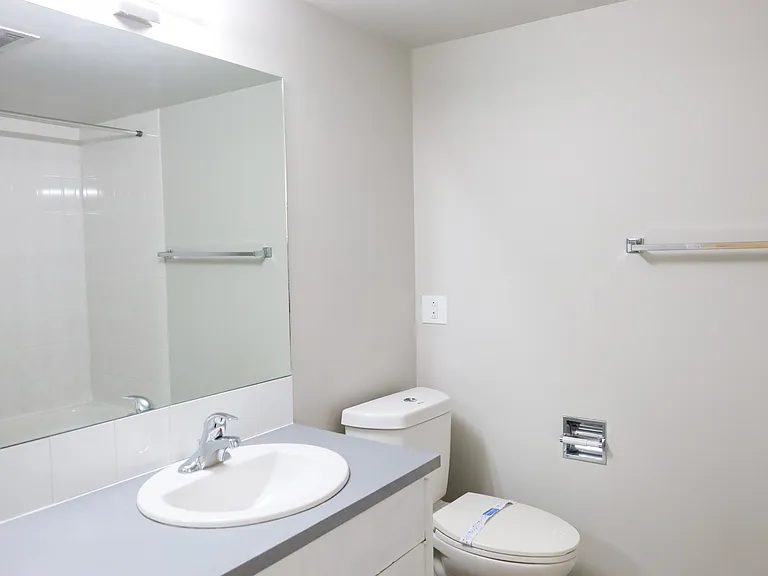 630 58th Ave SW #606 — Photo 20