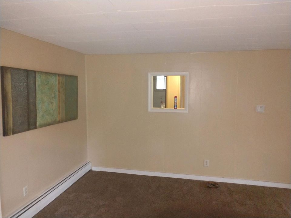 2nd image of 201 Gale Ave