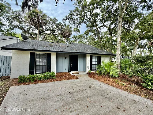 133 Bermuda Ct Photo 1