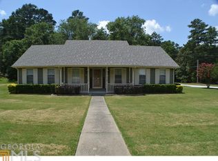 1906 Courtney Lake Dr SW, Conyers, GA 30094