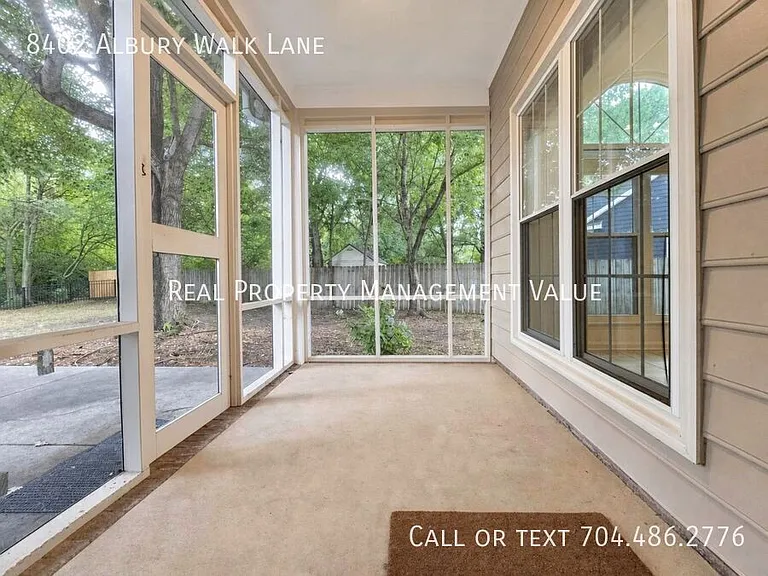 8402 Albury Walk Ln — Photo 20