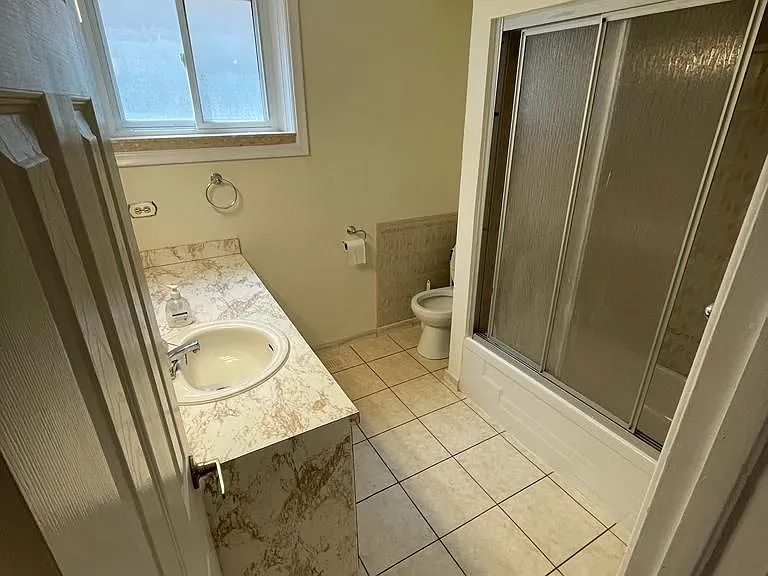 53 Oakridge Dr #BASEMENT — Photo 5