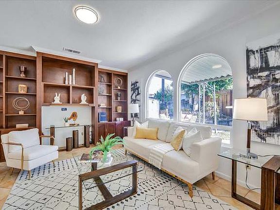 3rd image of 5772 Herma St