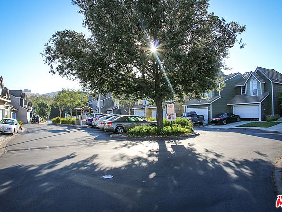 4th image of 3268 S Downs Dr