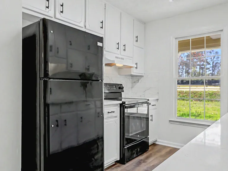 608 S Jeff Davis Dr — Photo 14