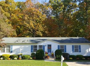 27 Tanglewood Dr, Cream Ridge, NJ 08514