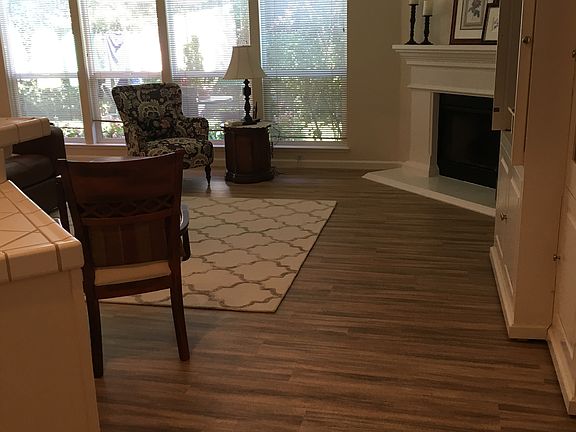 4th image of 7909 Auburn Oaks Village Ln