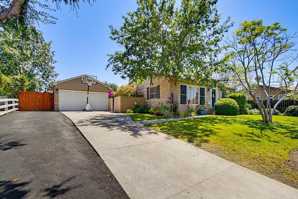 8917 Lemon Ave, La Mesa, CA 91941 | Zillow