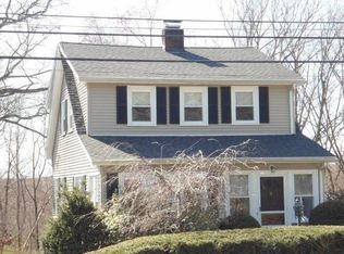 29 Vernon St, Woburn, MA 01801