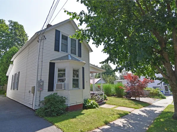 19 Spruce Street, Burlington, VT 05401