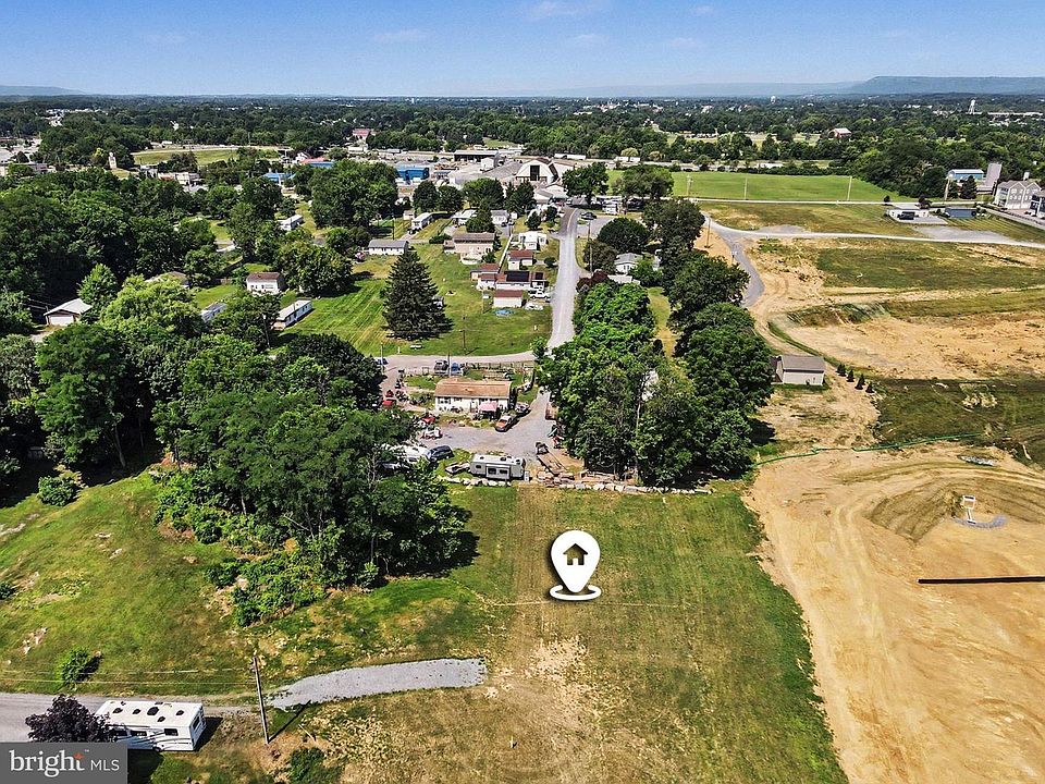 2nd image of Paradise Dr