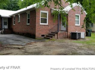 404 Turnpike Rd, Fayetteville, NC 28305