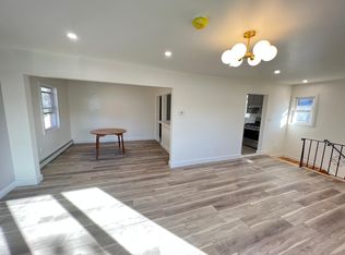 66-31 73rd Pl, Middle Village, NY 11379