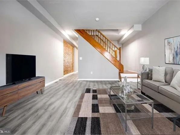 1621 N Gilmor St, Baltimore, MD 21217