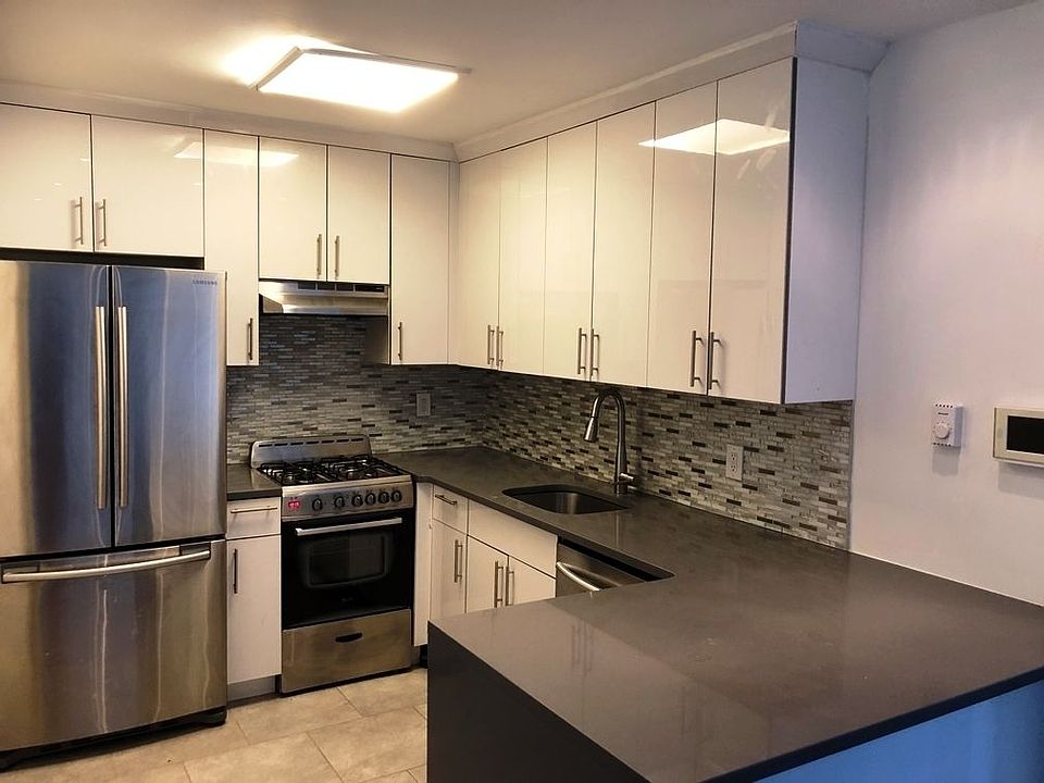 1st image of 1144 Welling Ct APT 3F