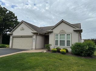 12335 Daphne Dr, Huntley, IL 60142
