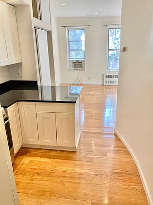 Rented by Jeffrey Mosczyc, LREB | media 9