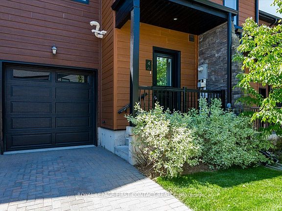 3rd image of 4 Stonehart Ln