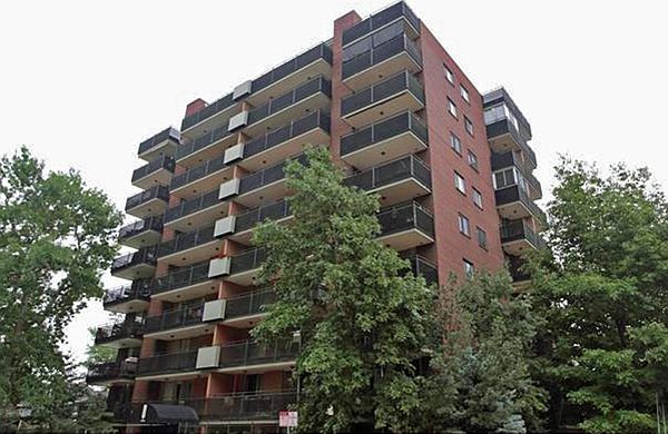 1st image of 1200 N Vine St APT 4B