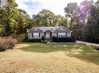 55 Buckskin Ct, Dadeville, AL 36853