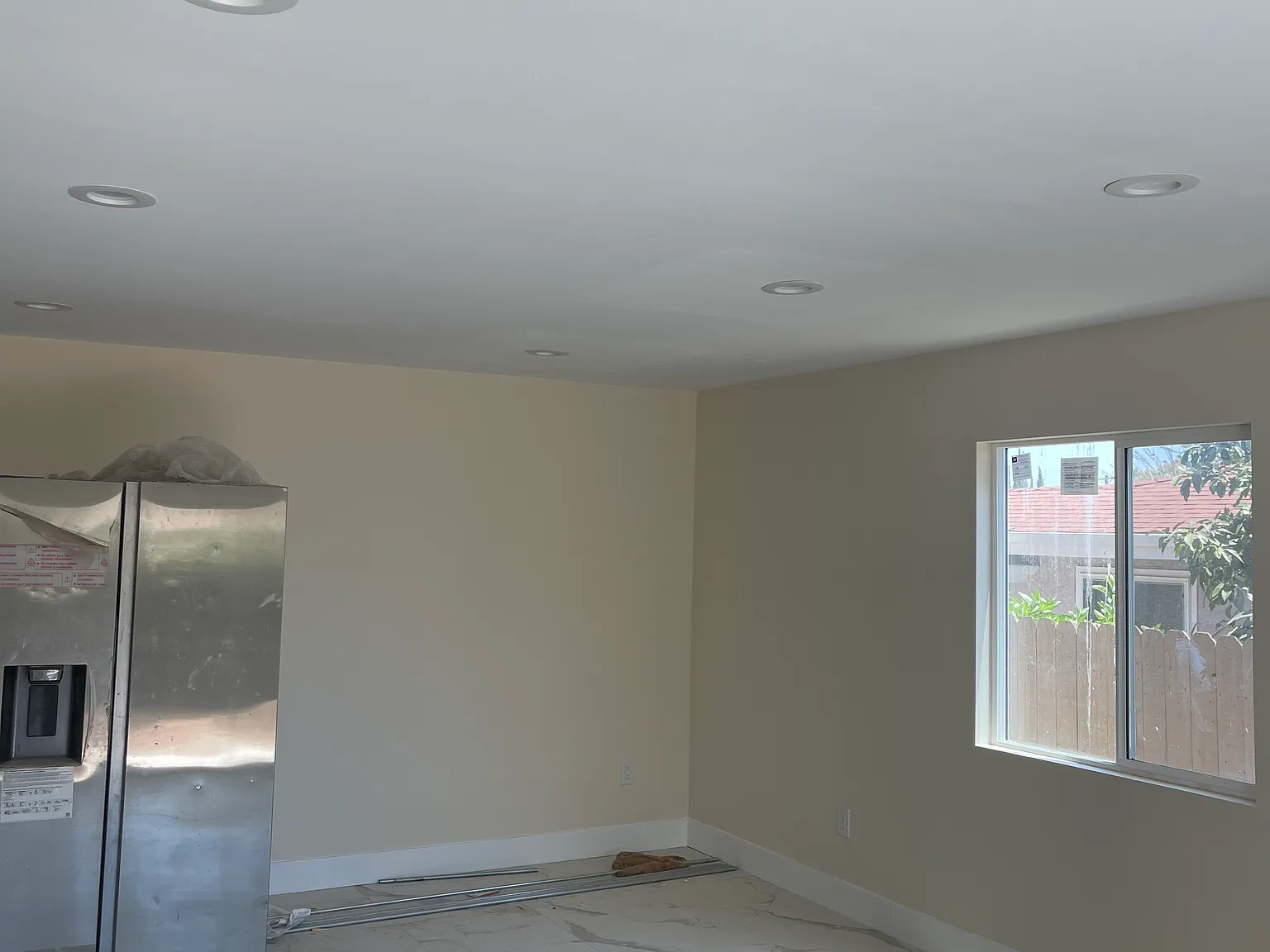 3 bed, 2.5 bath, 1800 sqft, $4,995 — Photo 4