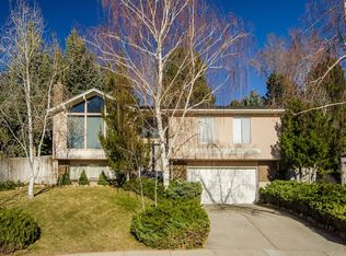 3054 E Brighton Ct, Cottonwood Heights, UT 84121