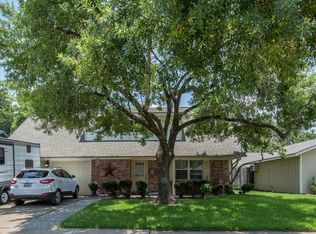 742 E Amherst Ln, Deer Park, TX 77536