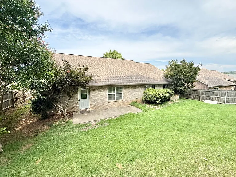 1105 Mercer Dr — Photo 23