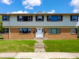 5734 N 76th St APT 4, Milwaukee, WI 53218