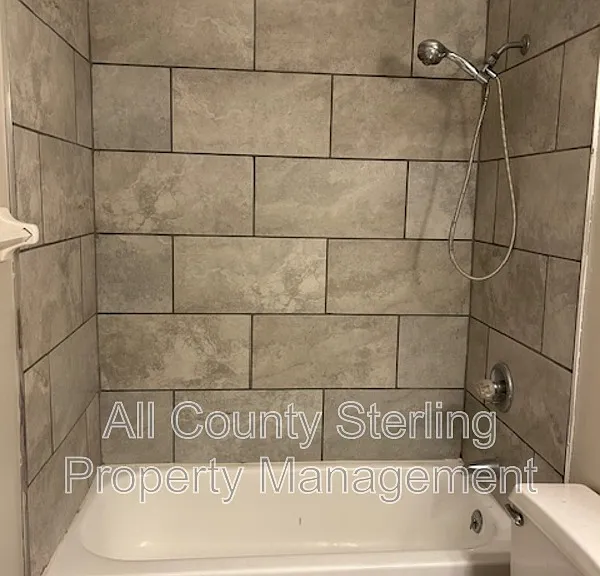 2261 Saint Augustine St — Photo 18