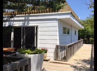 105 Greene Ave, Sayville, NY 11782
