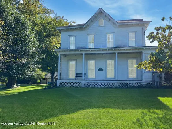 60 Anthony Street, Hillsdale, NY 12529