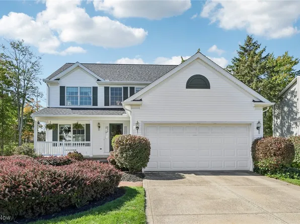119 Cedar Gln, Chardon, OH 44024
