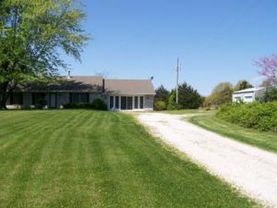 6455 N Kircher Rd, Columbia, MO, 65202