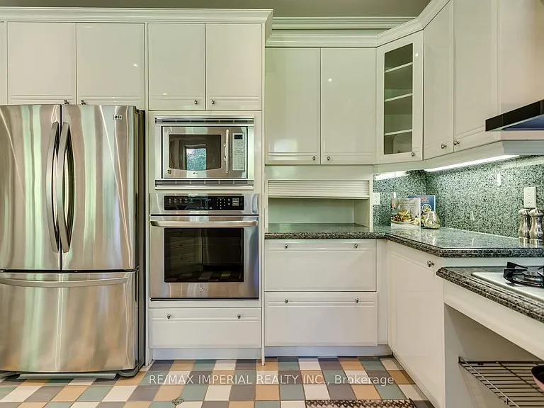 270 Spring Garden Ave — Photo 19