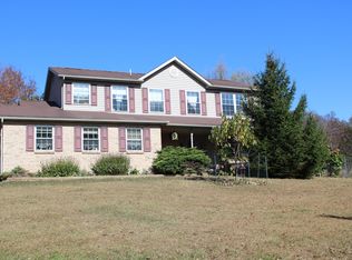 380 Mt Nebo Rd, Shawnee On Delaware, PA 18301