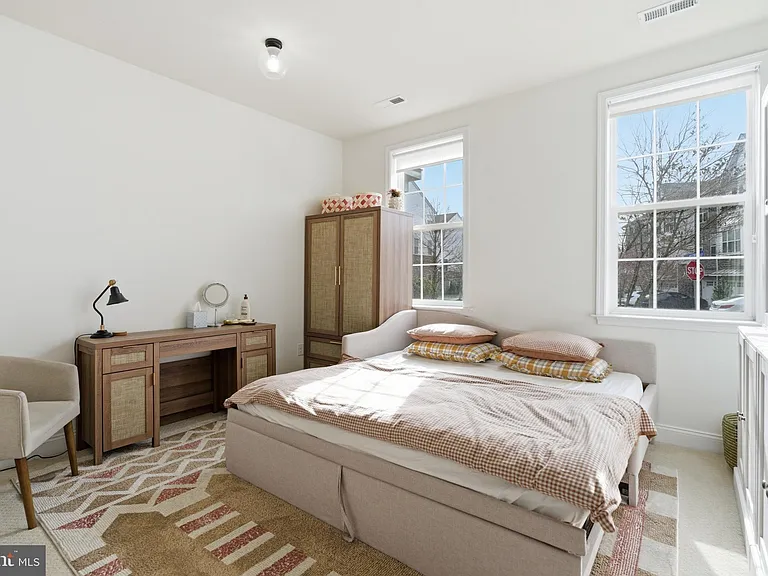 101 Murray Ln — Photo 36