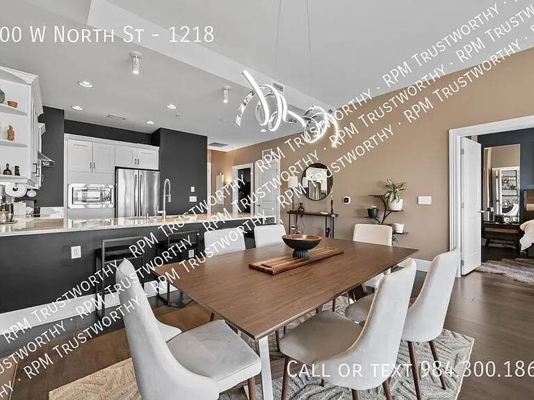 400 W North St #1218 — Photo 29