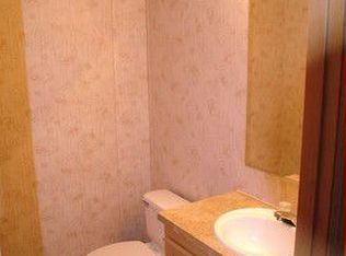 13 Green Acres Trailer Ct, Lebanon, PA 17046