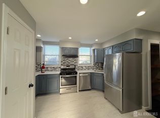 46 Hayward Ave #1, Carteret, NJ 07008