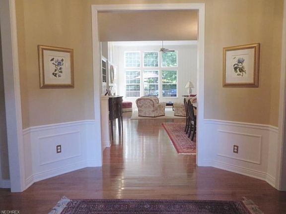 2nd image of 7805 Rockdove Ln #25